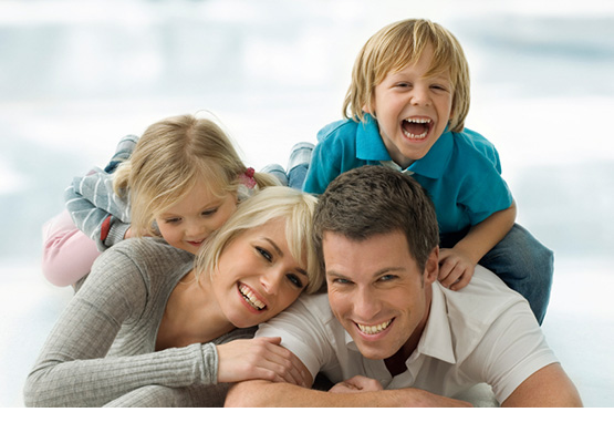 [Translate to Espanol:] Familie mit Kindern